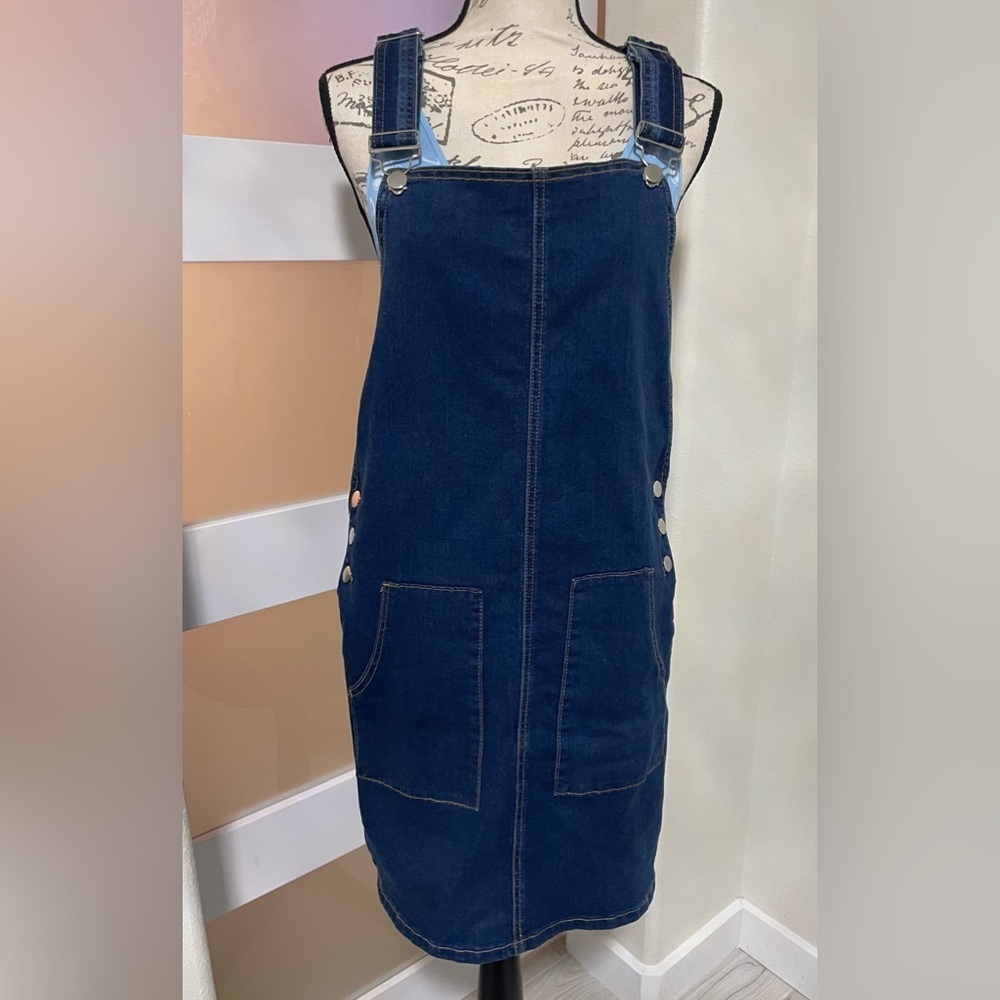 🦋 Unbranded blue jean suspenders knee length EUC